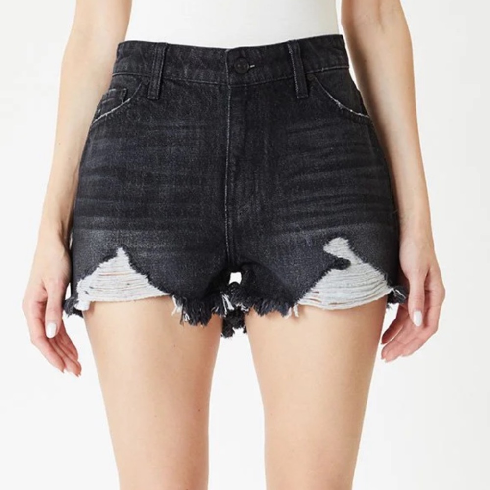 NWT KanCan Wayne High Rise Shorts in charcoal black‎ and distressed